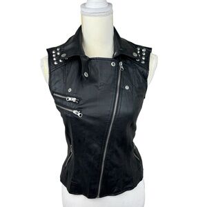 Forever 21 faux leather studded vest, size Small, moto, lined, zipper, pockets